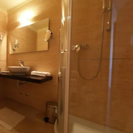 فندق Smeralda مالتشيزينيه