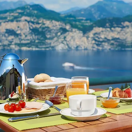 Smeralda 3* Мальчезине