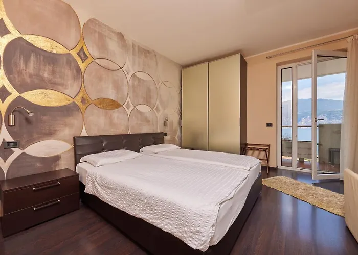 فندق Smeralda 3*