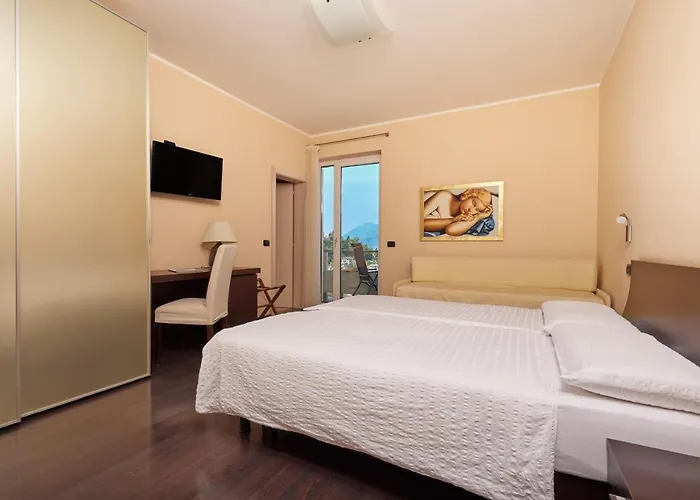 Smeralda 3* Malcesine